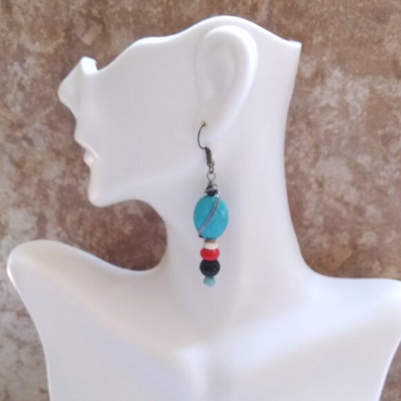 3 Pairs of Handmade Earrings! Hostess Gifts ~ Gift Exchange ~ Winter Birthdays - Picture 6 of 14